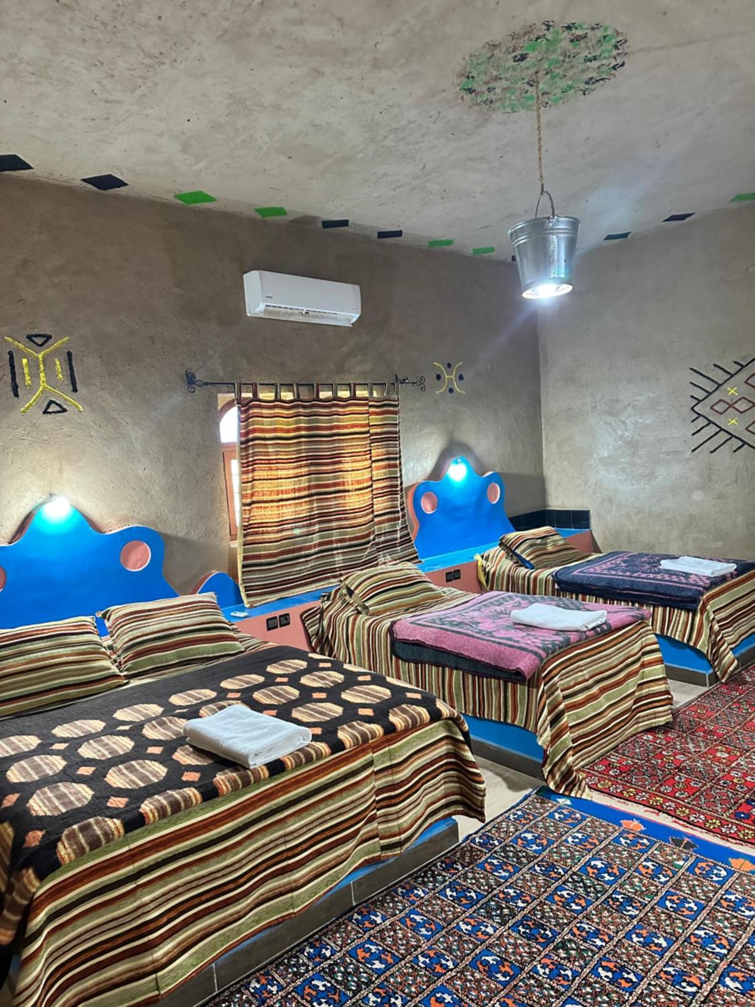Accommodation Le Touareg Мерзуга Екстер'єр фото