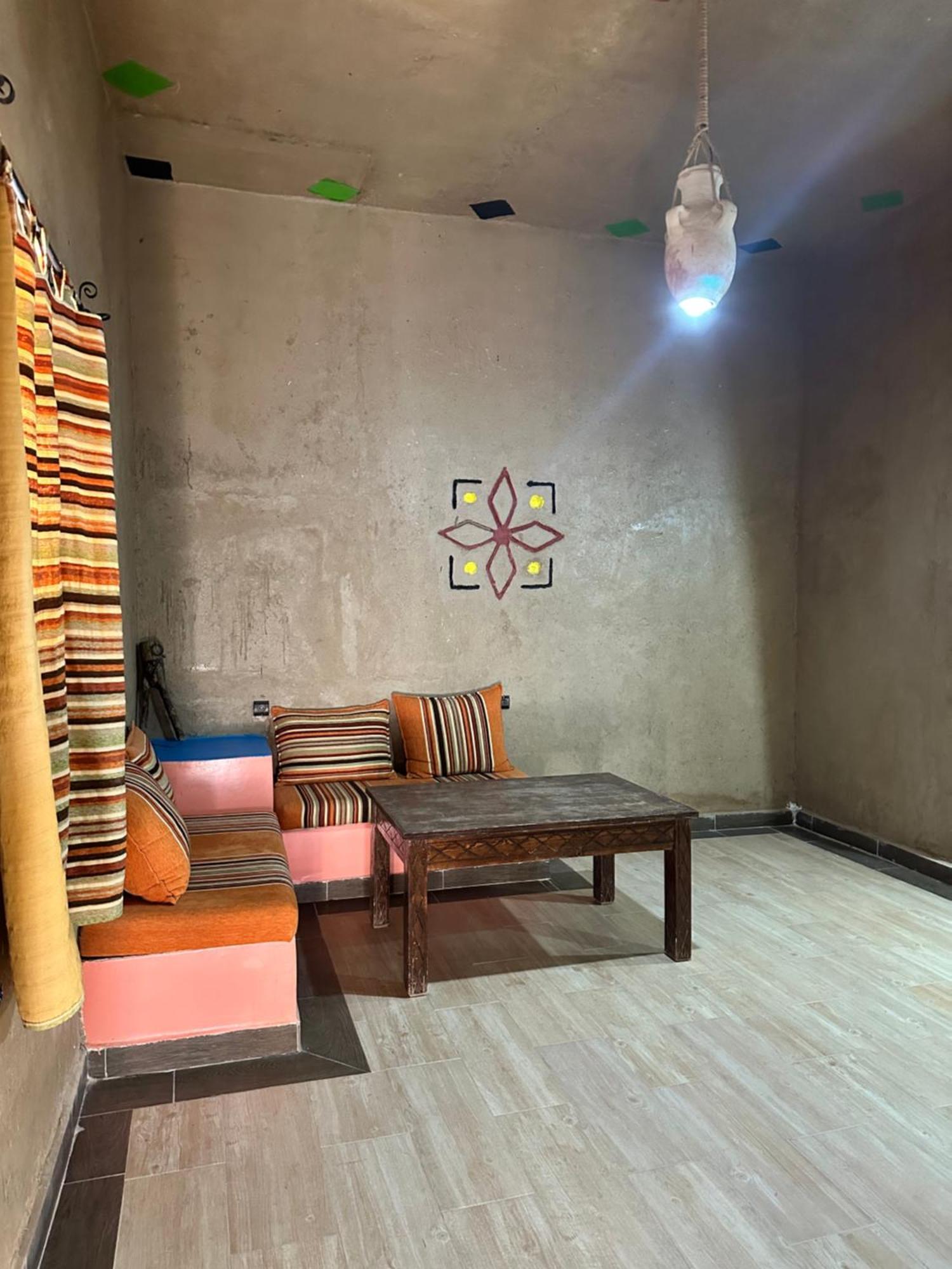 Accommodation Le Touareg Мерзуга Екстер'єр фото